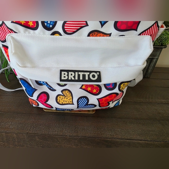 BRITTO Colorful Heart Print Backpack-Romero Britto - Picture 4 of 14